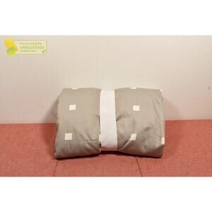Room Essentials Cotton Blend Sateen Duvet Cover and Sham Set Queen* (Stain)